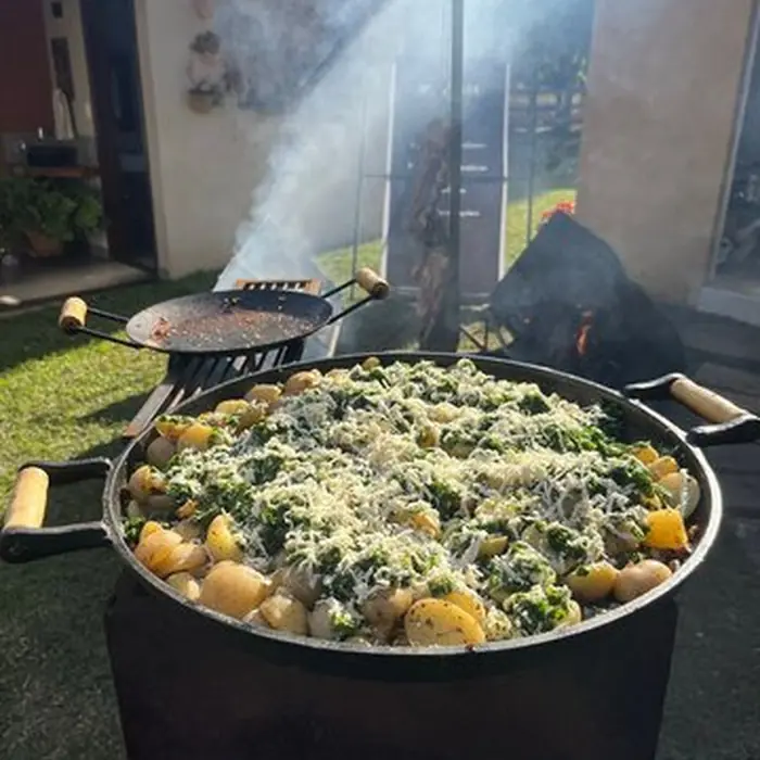 Paella mineira no tacho